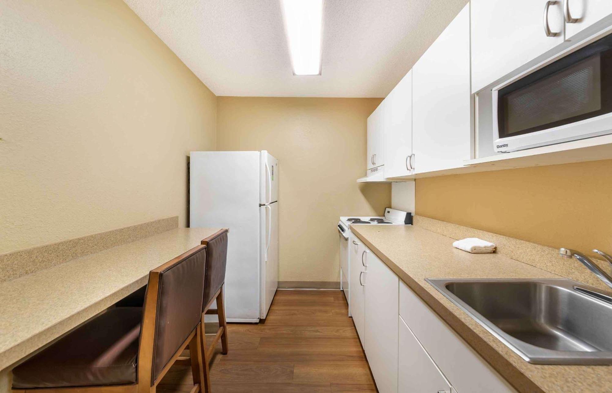 Extended Stay America Suites - Fort Lauderdale - Cypress Creek - Nw 6Th Way מראה חיצוני תמונה