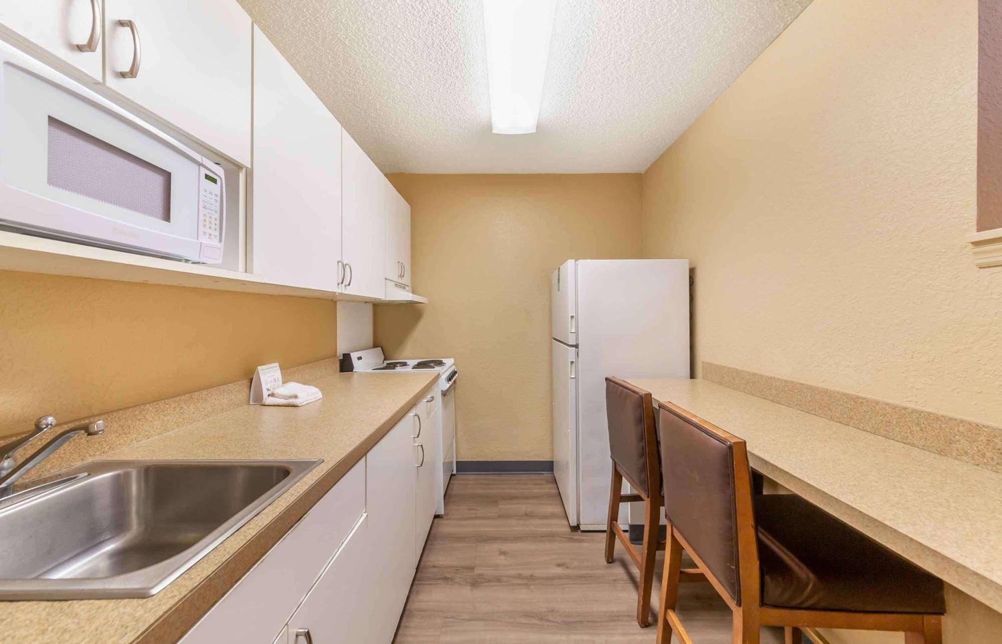Extended Stay America Suites - Fort Lauderdale - Cypress Creek - Nw 6Th Way מראה חיצוני תמונה
