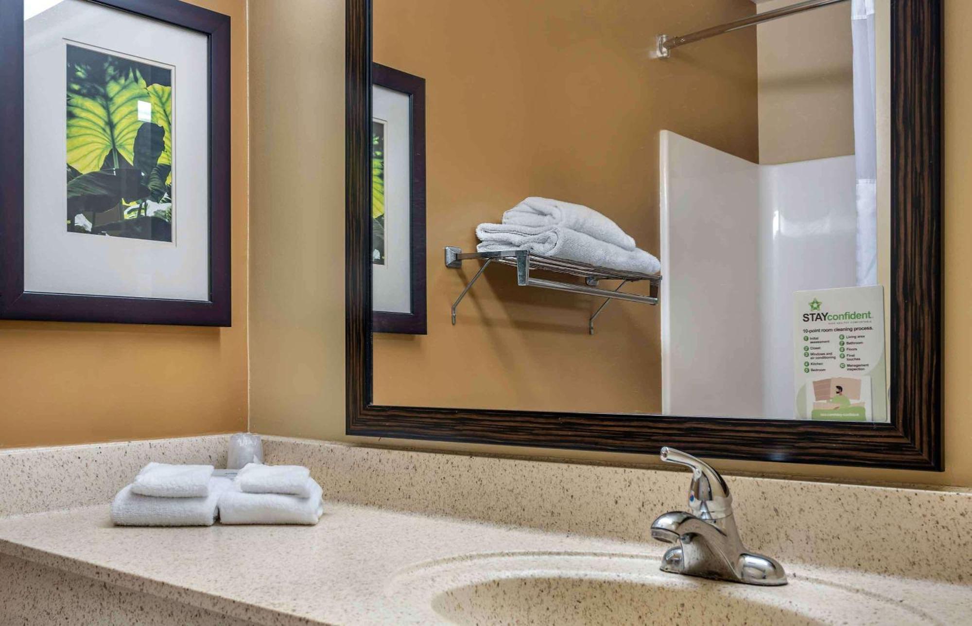 Extended Stay America Suites - Fort Lauderdale - Cypress Creek - Nw 6Th Way מראה חיצוני תמונה